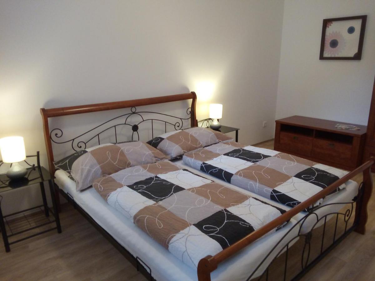 Apartmán U Dubu Jablonné nad Orlicí Exterior foto